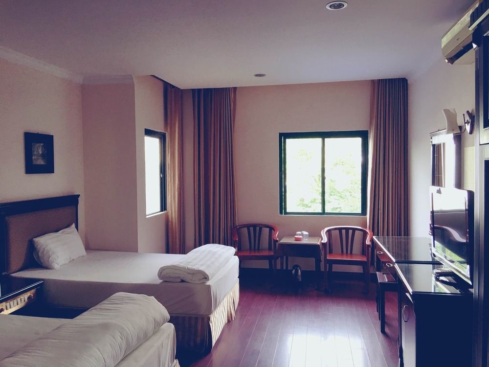 Bac Do Hotel Hanoi Bagian luar foto
