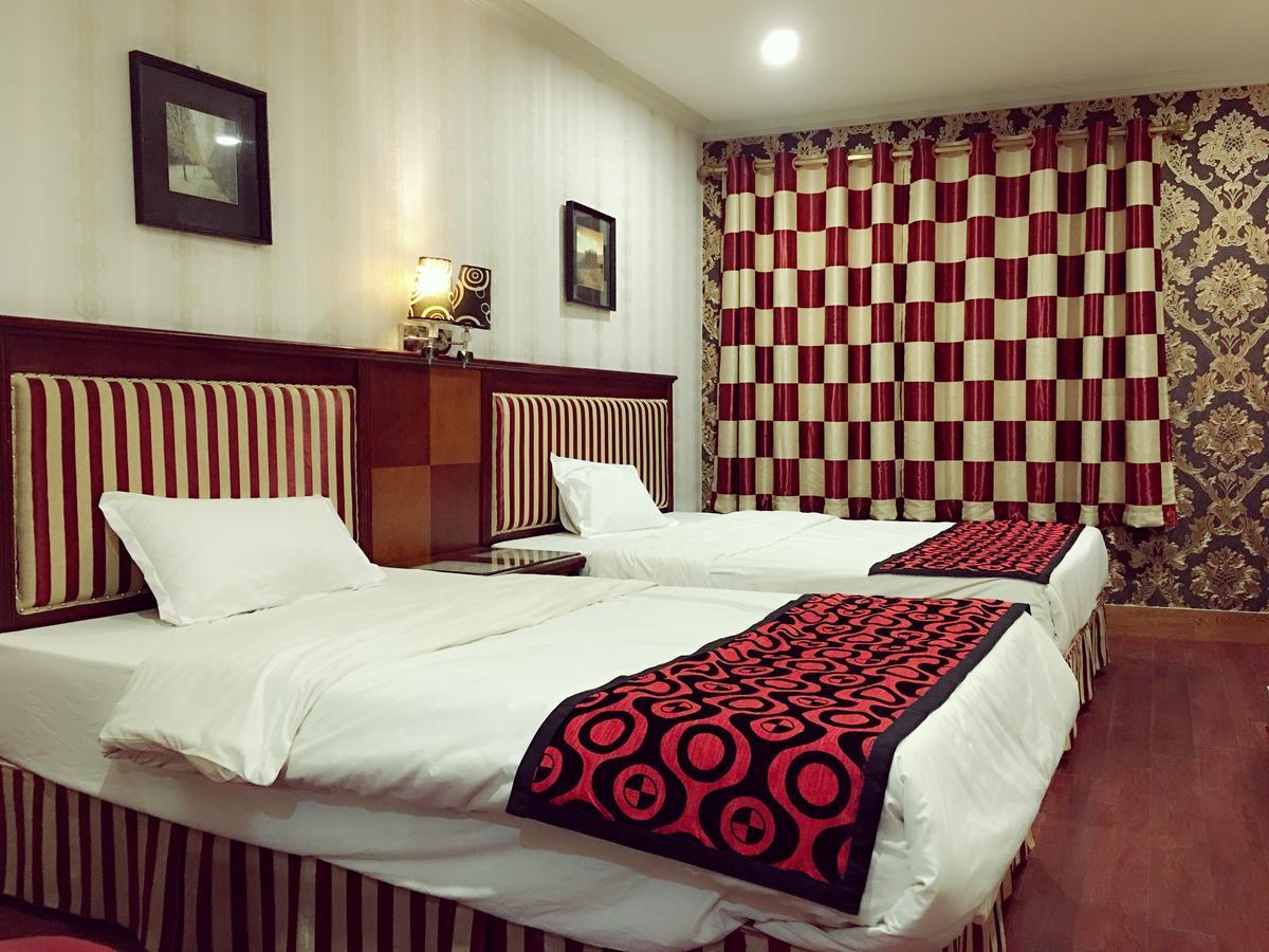 Bac Do Hotel Hanoi Bagian luar foto