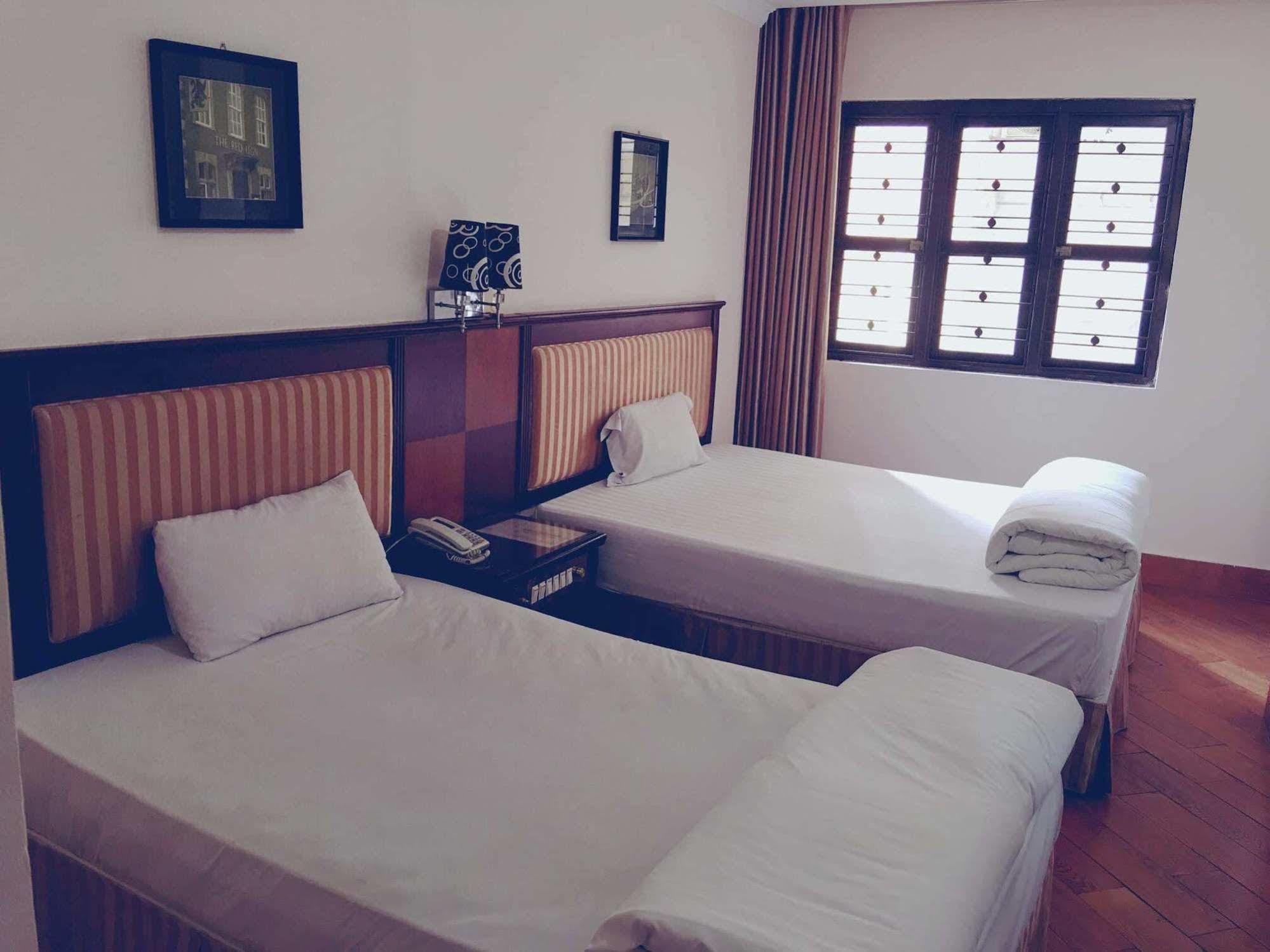 Bac Do Hotel Hanoi Bagian luar foto